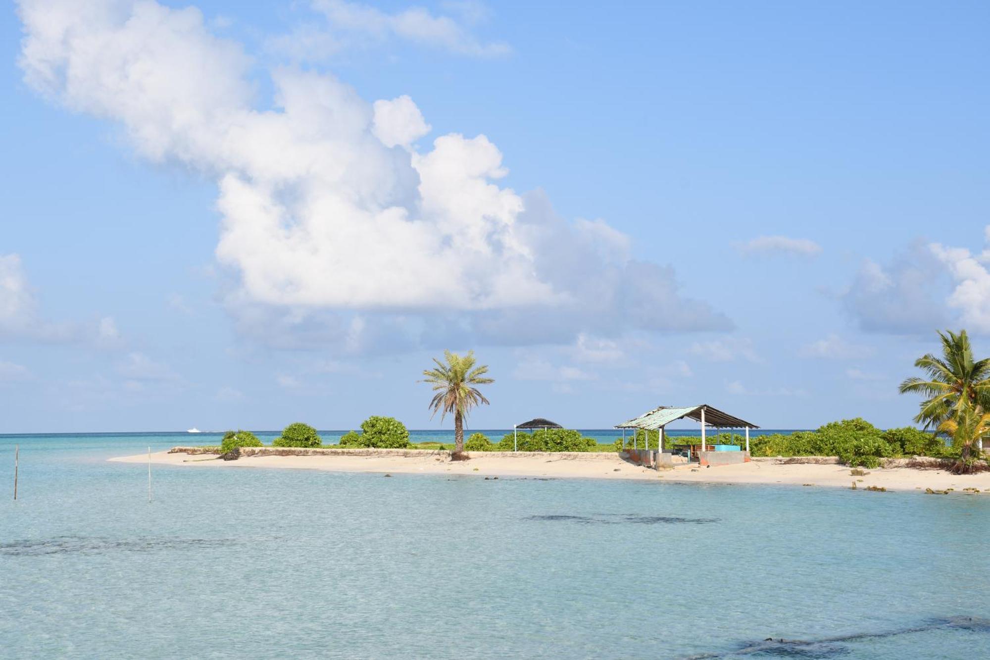 Empyrean Stay, Maldives Thulusdhoo Exterior photo